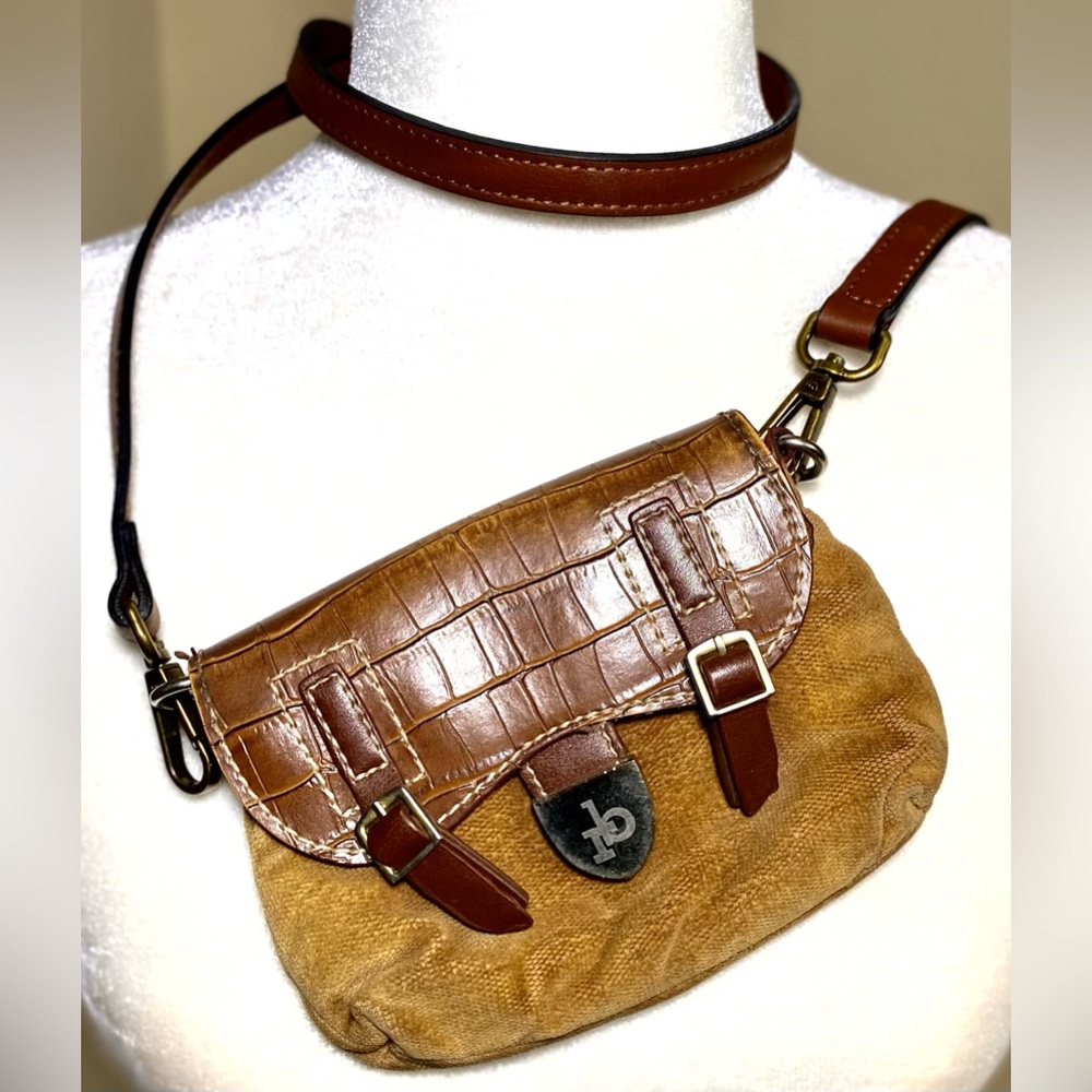 Rocco Barocco Vintage Made in Italy Brown  Crossbody w RB Accent